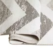 VENA Taupe, bézs és taupe chevron mintás szőnyeg szennytaszító bevonattal