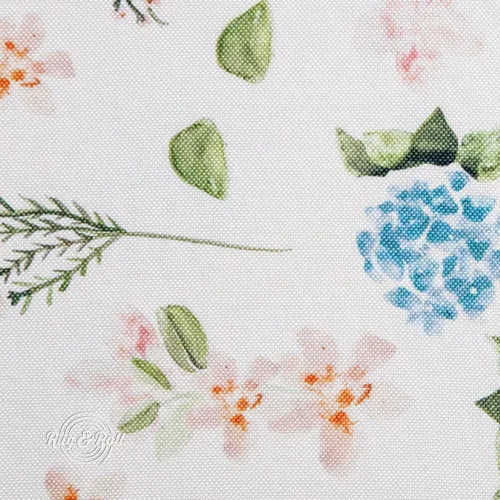 Asztalterítő HORTENZIA pasztell-krém virágmintás M 137 x 220 cm